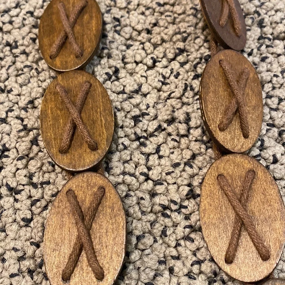 Wooden Tie Belt in Like New Condition